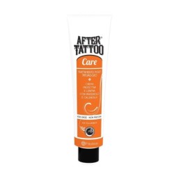 After tattoo care
Trattamento post tatuaggio
crema protettiva e lenitiva con pantenolo e calendula