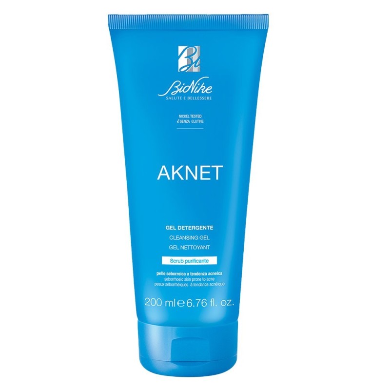 BioNike
Aknet
gel detergente
scrub purificante
pelle purificata e levigata, pelle a tendenza acneica
tubo da 200 ml